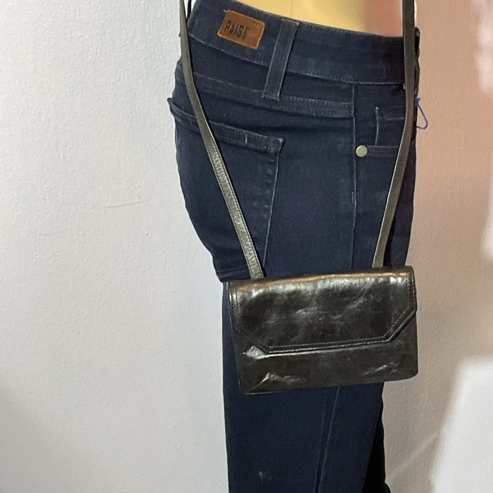 HOBO‎ International Black Leather Crossbody Purse Wallet